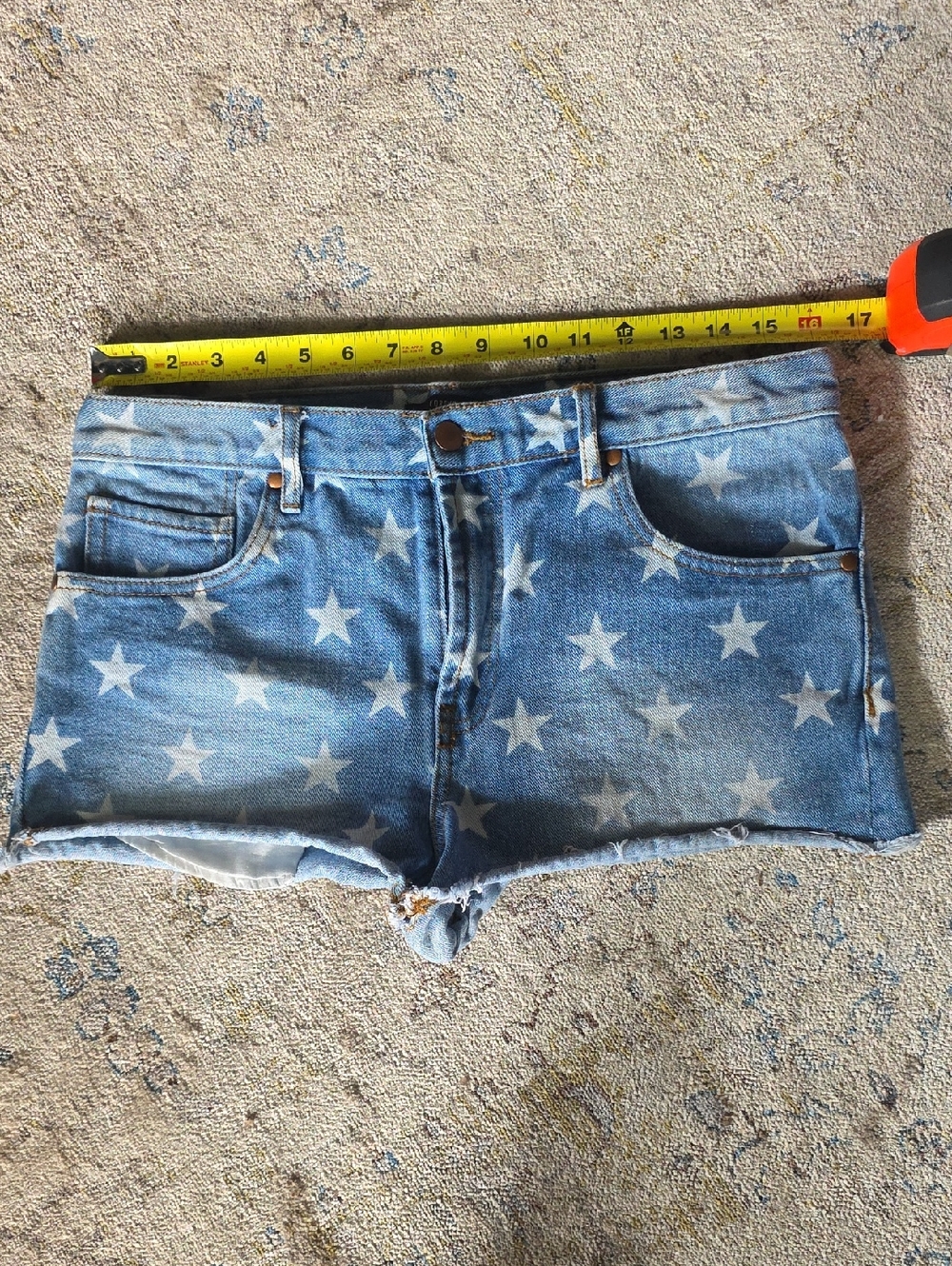 FOREVER 21, Star-Print Denim Women’s Shorts